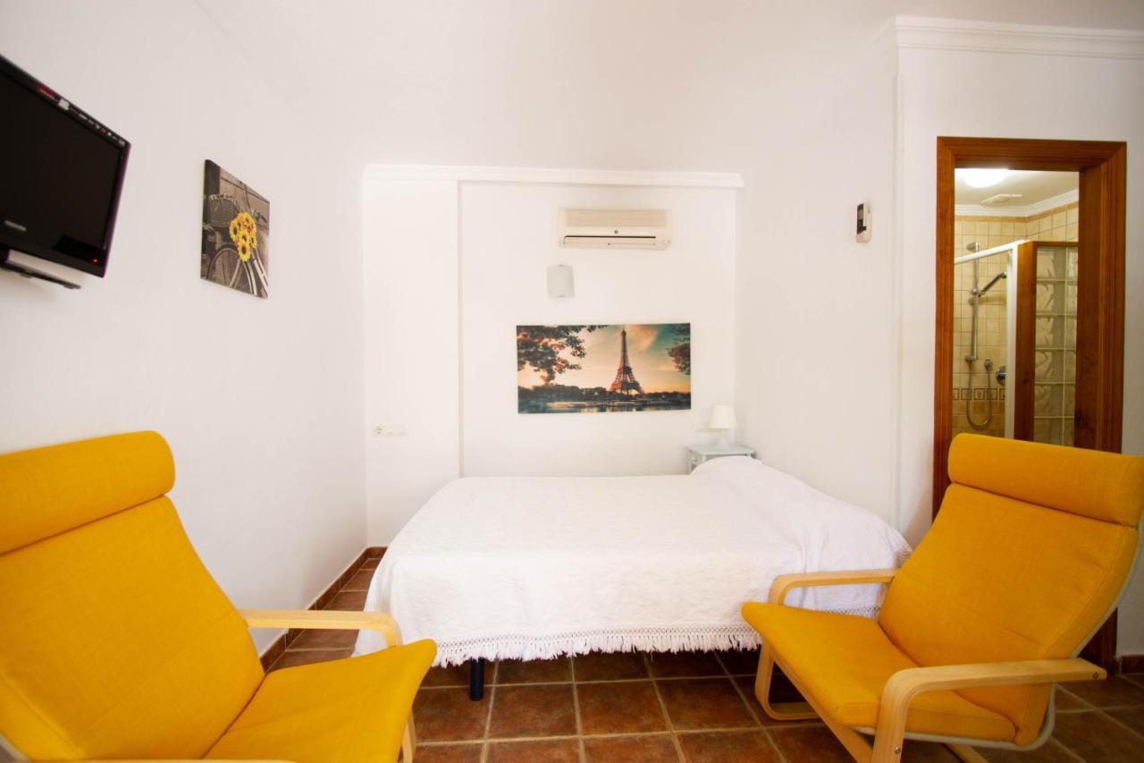 Apartamentos Turisticos Trajano Болонія Екстер'єр фото