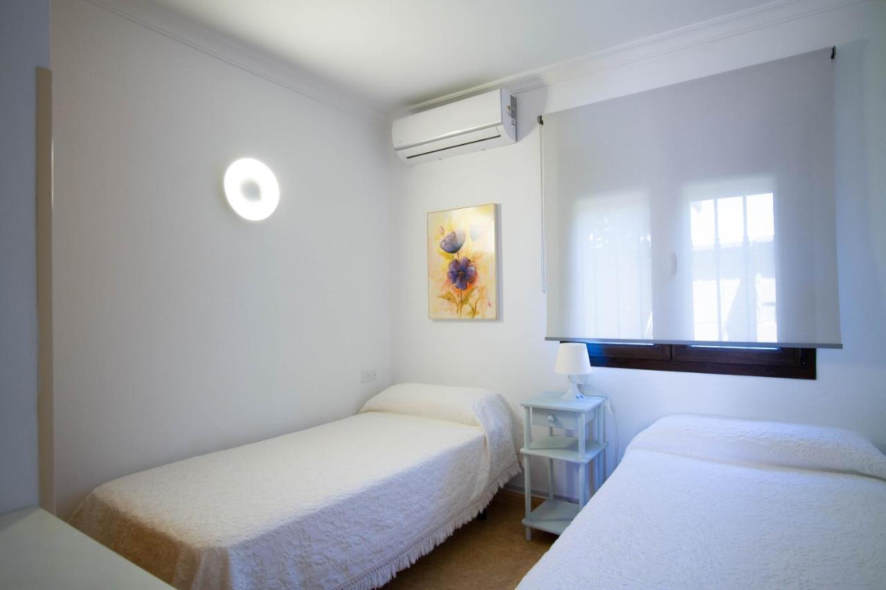 Apartamentos Turisticos Trajano Болонія Екстер'єр фото