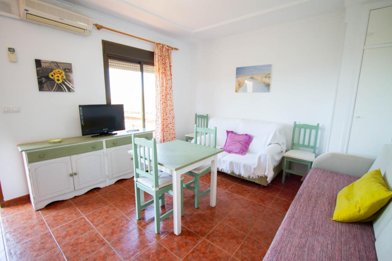 Apartamentos Turisticos Trajano Болонія Екстер'єр фото