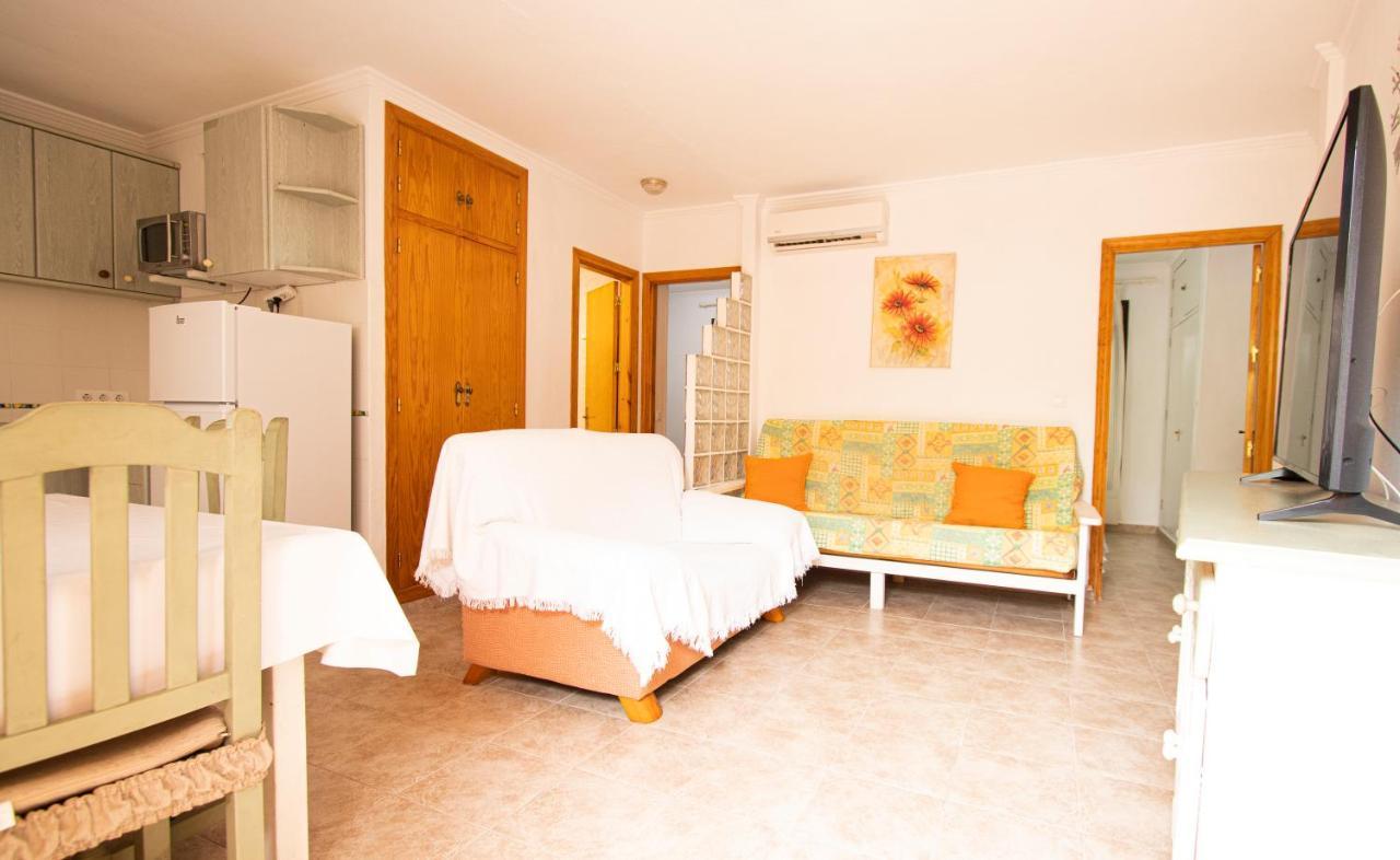 Apartamentos Turisticos Trajano Болонія Екстер'єр фото